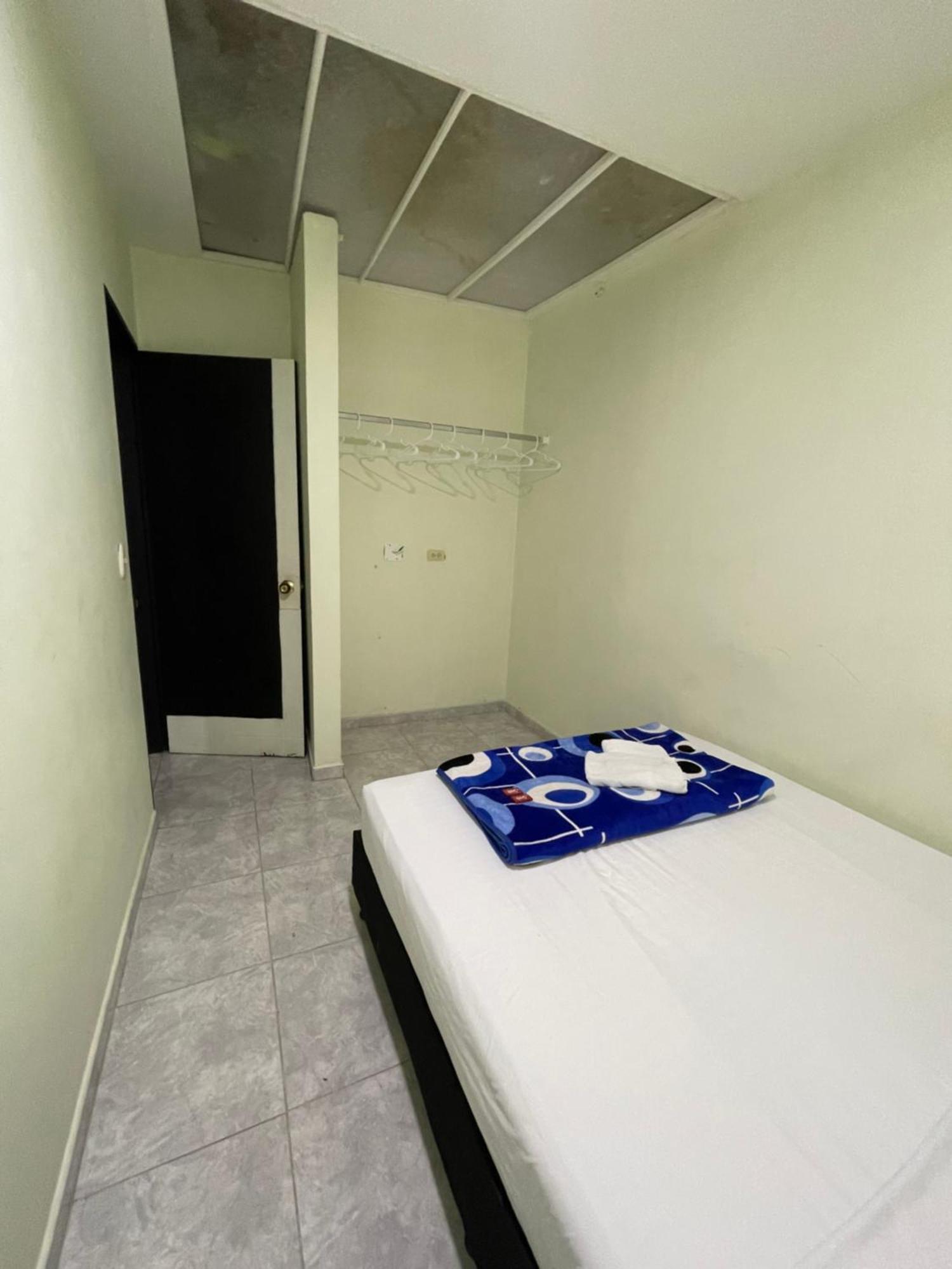Apartamento Plazoleta De Colores Apartment Guatape Exterior photo